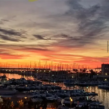 Lägenhet Cala Costa Palermo